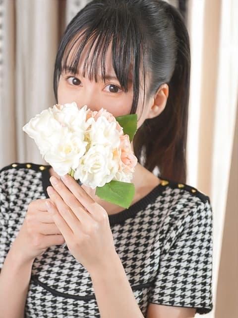 メグ 3枚目